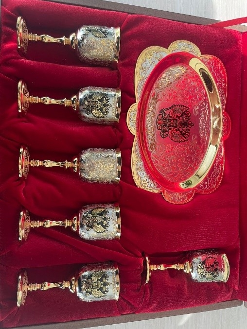 Набор подарочный 6 рюмок и поднос