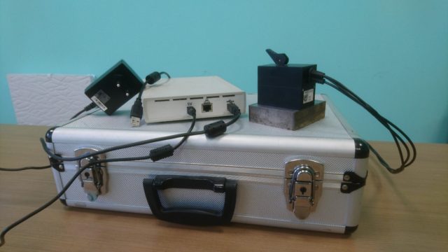 Прибор для измерения глубины закаленного слоя